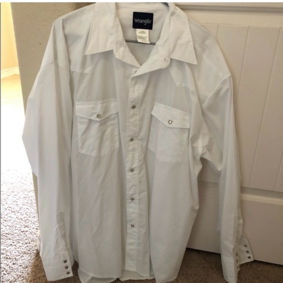 Wrangler Other - Wrangler Classic White Shirt